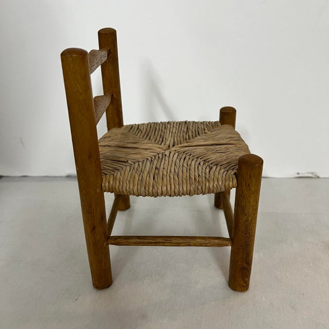 Miniature salesman sample chair. Could be used as an easel for small art / pictures or simply displayed alone. Measures 6”...