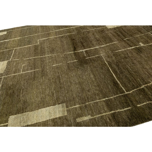 Contemporary Hand-Knotted Espresso Wool Rug With Minimalist Geometric Abstract For Sale - Image 4 of 12
