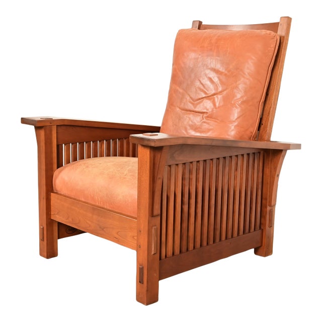 Stickley Mission Arts & Crafts Cherry Wood Spindle Reclining Morris Lounge Chair For Sale