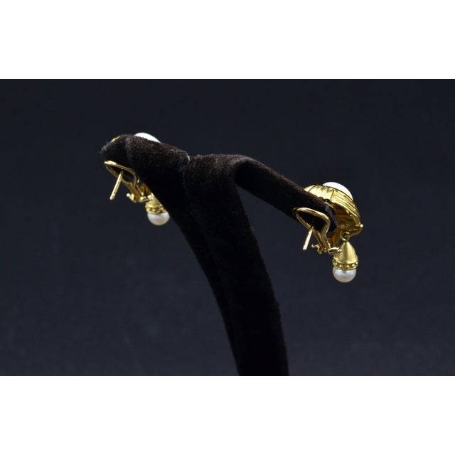 The Gretnas: Ladies Vintage 14K Day and Night Mother of Pearl Dangler Earrings, 2 Pieces For Sale - Image 4 of 9