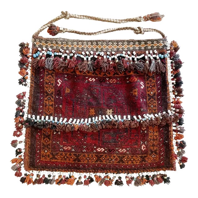 Early 20th Century Persian Hand-Knotted Qashqai Saddlebag For Sale
