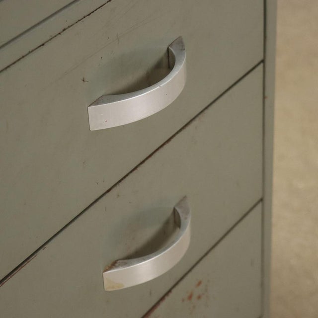 Mid 20th Century Writing Desk in Enamelled Metal and Leatherette, 1960s For Sale - Image 5 of 9
