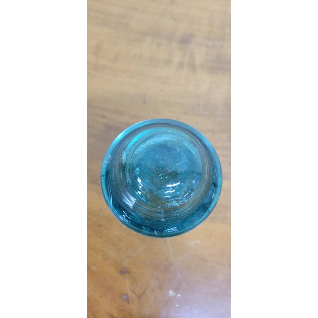 Traditional Vintage Hemingray 9 Aqua or Teal Glass Insulator For Sale - Image 3 of 10