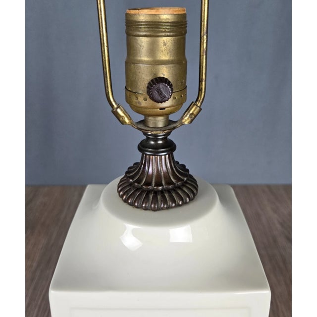 Early 20th Century Crest Co. Chicago Blanc De Chine Porcelain Table Lamp For Sale - Image 9 of 15