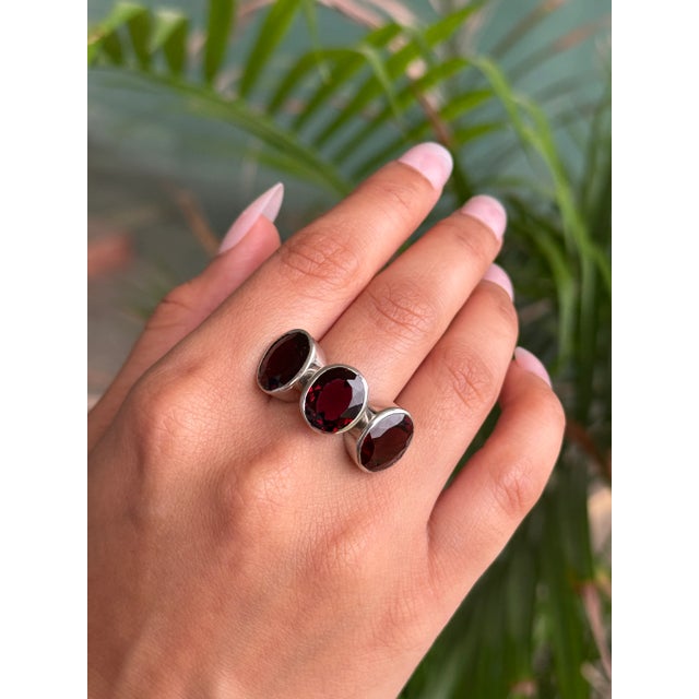 Art Deco Antique Style Deep Red Garnet Triple Stone Bezel Set Silver Ring - Size 8 For Sale - Image 3 of 13