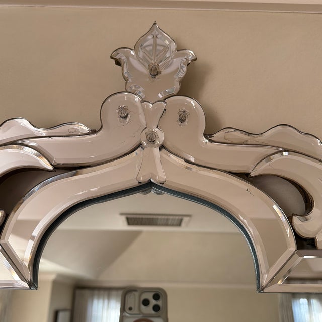 Late 20th Century Venetian Etched/Beveled Glass Mirror. For Sale - Image 4 of 10