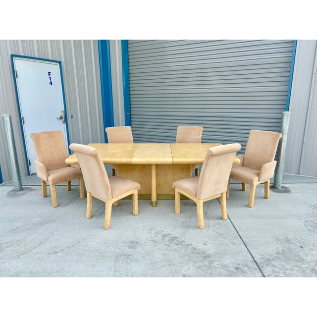 This 1970s dining set is a striking example of American mid-century design, combining timeless style with thoughtful...