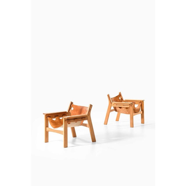 Oak and Leather Easy Chairs by Sergio Rodrigues for Oca, 1970s, Set of 2 For Sale - Image 4 of 12
