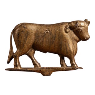 Late 19th Century Cast Iron Butcher's Rack Crest For Sale