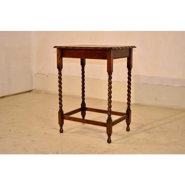 Edwardian Oak Side Table From England, C. 1900 For Sale - Image 4 of 7