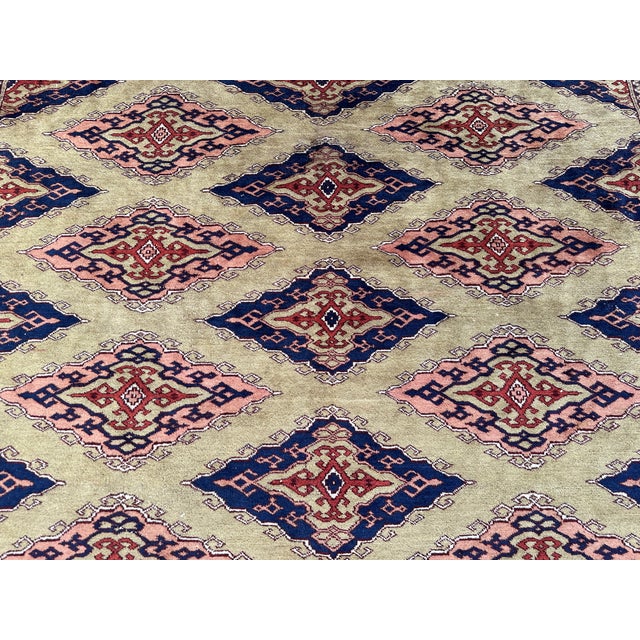 1980s Vintage Pakistani Handmade Wool Rug 6' X 8'8" – Tribal Living Room Carpet For Sale - Image 5 of 10