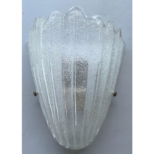 1960s 1960s Clear Graniglia Shield Murano Glass Sconces. Italy - Set of Ten For Sale - Image 5 of 7