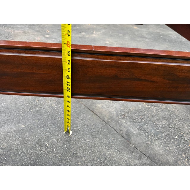 Henkel Harris Vine Carved Flame Mahogany Hand Carved 4 Post King Bed Frame For Sale - Image 11 of 18