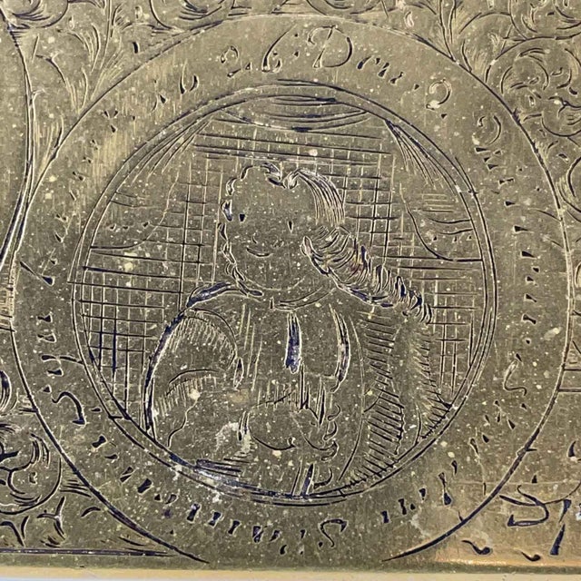Dutch Engraved Brass Snuffbox, 1700 For Sale - Image 11 of 18