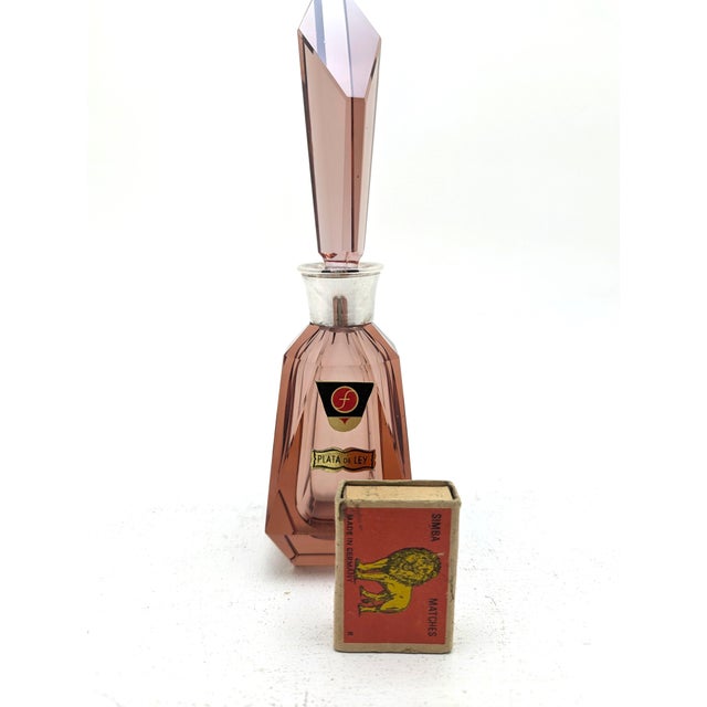 1940s Vintage Perfume Bottle in Pink Crystal Glass with Silver Collar, Spain, 1940s For Sale - Image 5 of 8