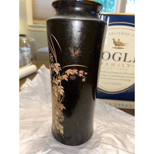 Japanese Black Floral Decorative Vase With Gold Accents For Sale - Image 3 of 7