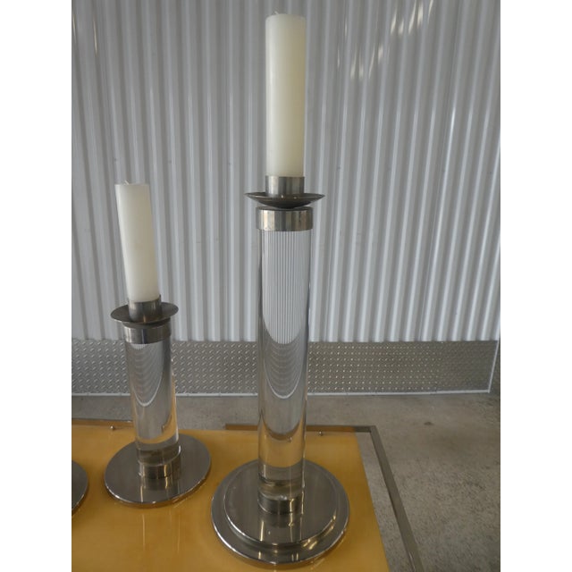 1970's Mid-Century Modern Fat Graduated Lucite and Chrome Candlesticks - Set of 3 For Sale - Image 9 of 13