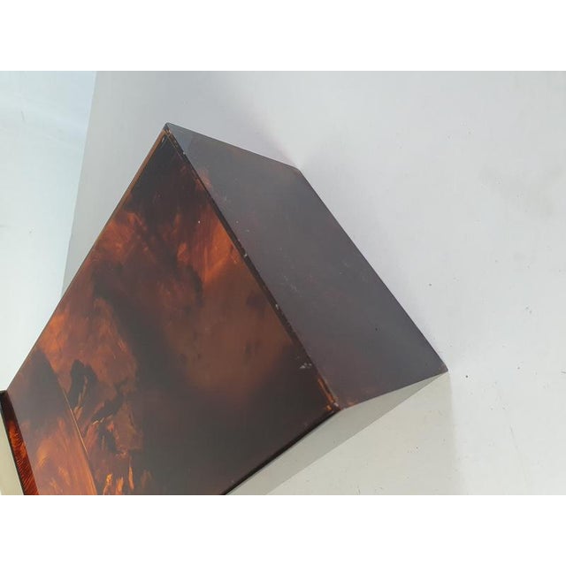 Italian Hollywood Regency Tortoise Acrylic Glass Vase with Brass Rim, 1970s For Sale - Image 6 of 8