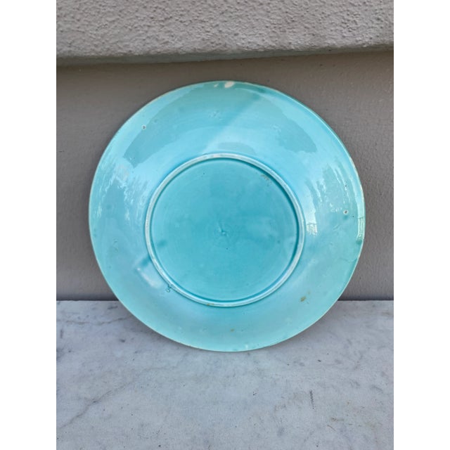 Late 19th Century French Majolica Grapes Plate Salins, Circa 1890 For Sale - Image 5 of 7