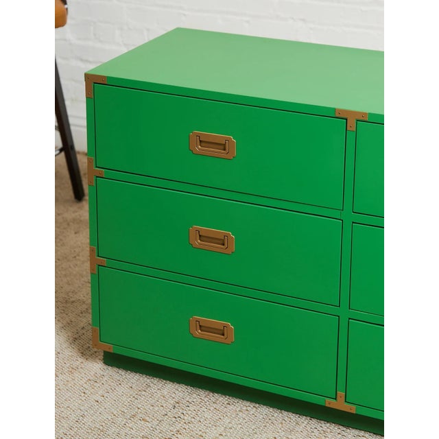 Mid 20th Century Kelly Green Six Drawer Dresser For Sale - Image 9 of 10