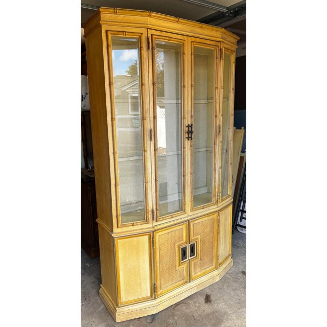 Stanley Furniture 1970s Vintage Stanley Faux Bamboo and Cane Lighted China and Display Cabinet For Sale - Image 4 of 14