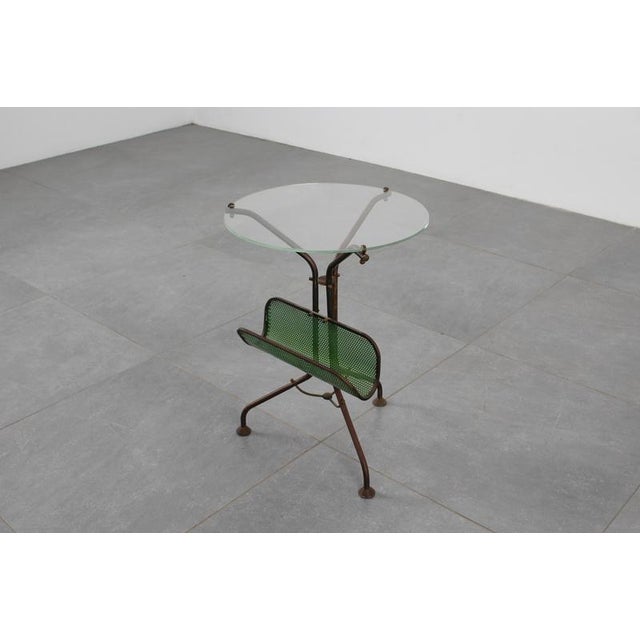1950s Mid-Century Round Glass and Brass Serving Table with Curved Legs, Italy, 1950s For Sale - Image 5 of 17