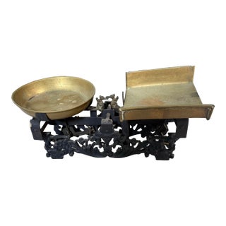 Rare Antique Cast Iron Balance Scale & 2 Copper Pans. For Sale