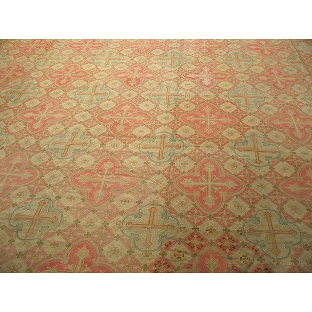 1870s Pink Cross Diamond Antique French Needlepoint Rug 14'4" X 18'8" Flatweave Wool Carpet For Sale In New York - Image 6 of 6