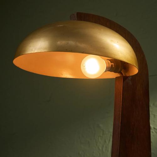 Modernist Table Lamp with Oak Base and Brass Shade, France For Sale - Image 5 of 9
