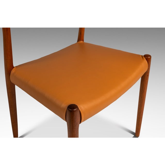 Set of Ten (10) Danish Modern Møller Model 79 Side Chairs in Teak & Leather by Niels Møller for j.l. Møller Mobelfabrik, Denmark, C. 1960's For Sale - Image 9 of 18