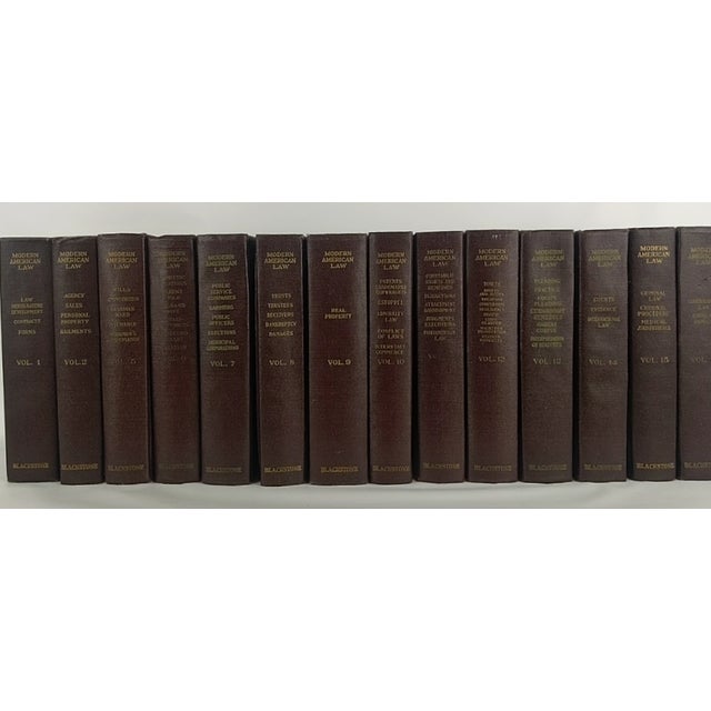 Vintage 1960 Blackstone Modern American Law Books – 14-Volume Burgundy & Gilt Library Set For Sale In New York - Image 6 of 16