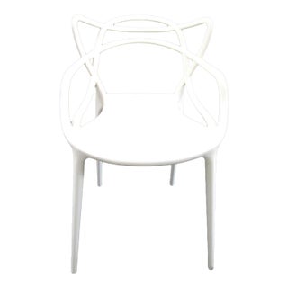 Mid-Century Modern White Technopolymer Chair Attributed to Philippe Starck for Kartell For Sale