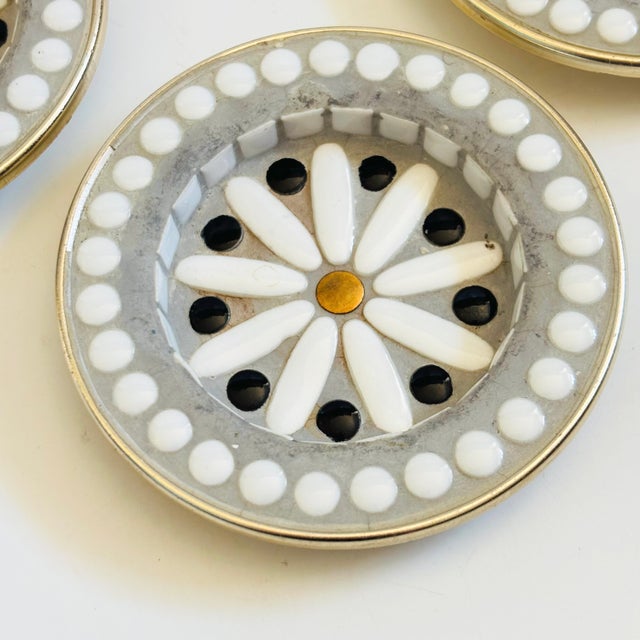 Metal Mid 20th Century Mid Century Modern Mosaic Flower Coasters - Set of 4 For Sale - Image 7 of 10