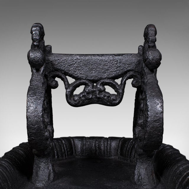 Black Antique Townhouse Boot Scraper, English, Shoe Pull, Cleaner, Georgian, c.1800 For Sale - Image 8 of 12