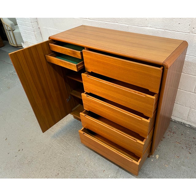 Mid-Century Teak Gentleman's Chest by the Sun Cabinet Co LTD For Sale - Image 10 of 18