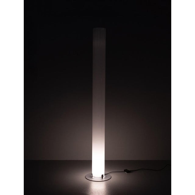 White Floor Lamp by Achille Castiglioni in the style of Flos, Italy, 1984 For Sale - Image 8 of 16