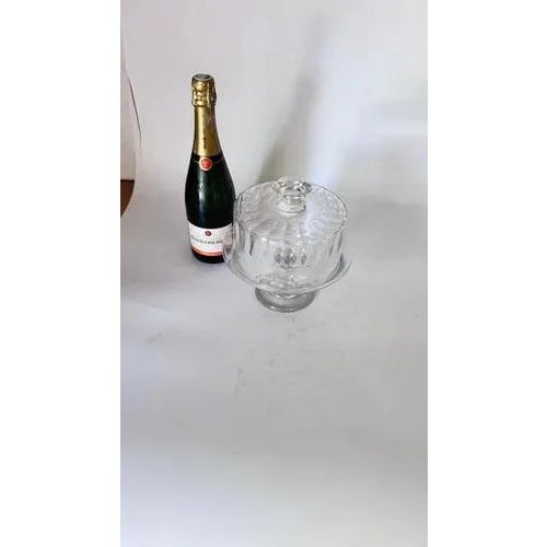 French Crystal Cheese Dome with Cut Glass Decor, 1970s For Sale - Image 3 of 13