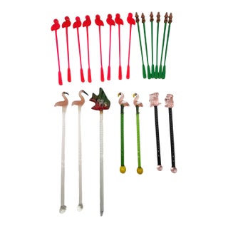 1980s 21 Piece Mid-Century Tropical Hula Girl & Flamingo Cocktail Swizzle Sticks For Sale