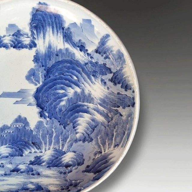 Large Japanese Edo Period Master of the Rocks Porcelain Charger Bowl For Sale - Image 3 of 10