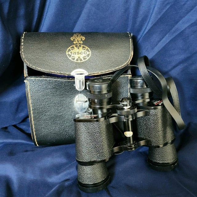 Black Vintage Mid 20th Century Nautical Safari Decor Binoculars by Tasco For Sale - Image 8 of 9