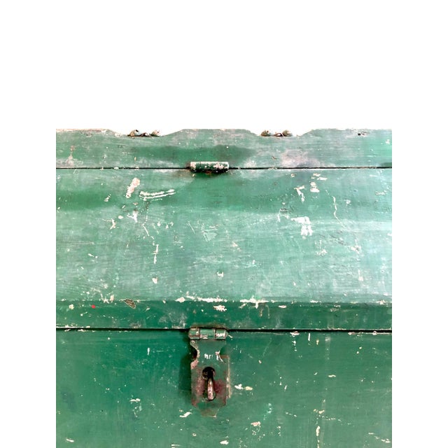Vintage Rustic Painted Green Wood Tool Box For Sale In Chicago - Image 6 of 10