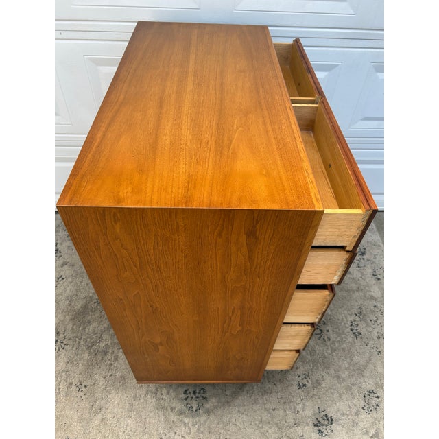 Wood Heritage Mid Century Modern Walnut 7 Drawer Chest of Drawers/Dresser... For Sale - Image 7 of 12