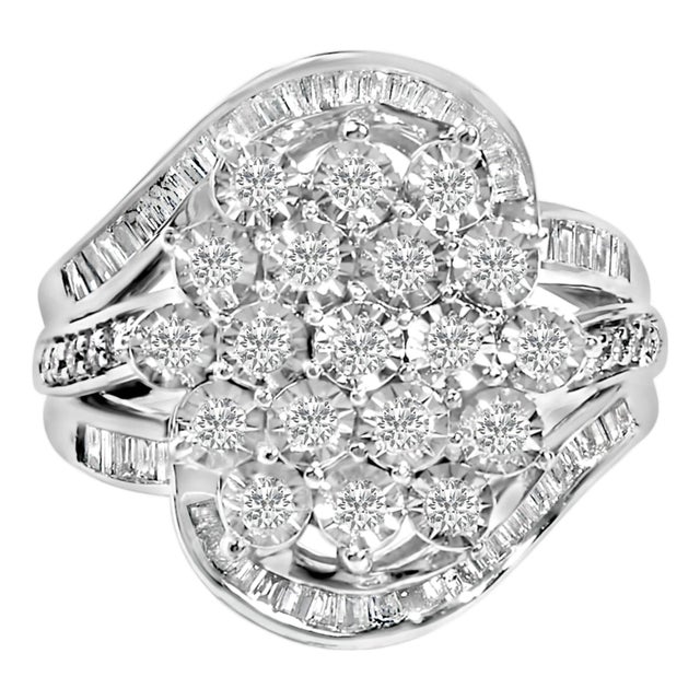 Sterling Silver 1.0 Cttw Diamond Swirl Cluster Cocktail Ring - Size 7 For Sale