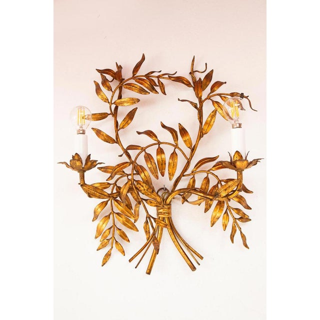 Metal Italian Wall Sconce in Gilded Metal with Leaves attributed to Banci, 1970s For Sale - Image 7 of 7