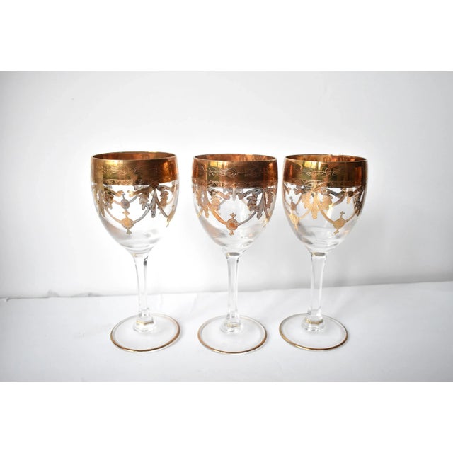 Set of 6 Murano Italian 24k Gold Overlay Wine Glasses For Sale - Image 4 of 6