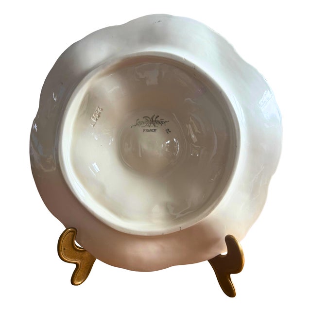 Mid-Century Modern Mid-Century French Oyster Plate with Pink and Grey Shell Relief from Sarreguemines, 1930s For Sale - Image 3 of 5