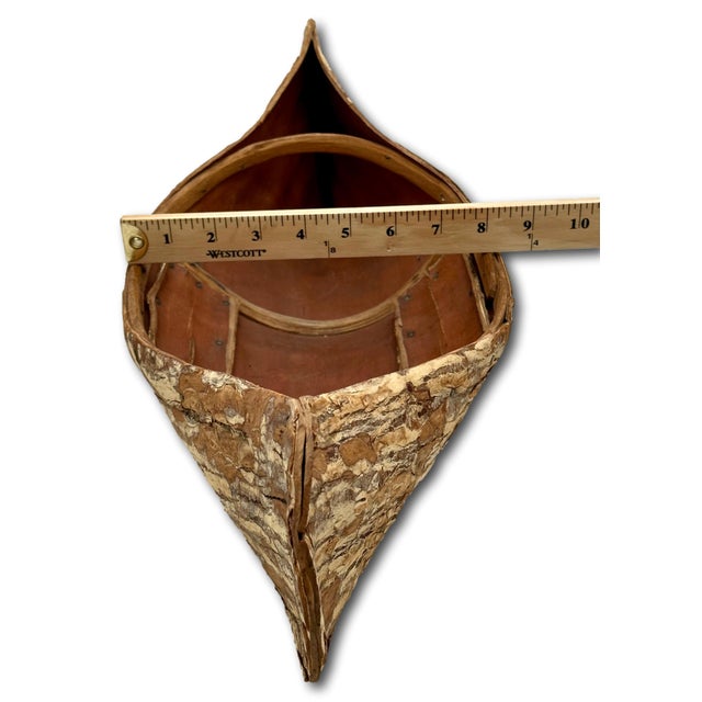 Excellent Large Size Antique Hand Made Maine Indian Tree Bark Canoe Model - 22 Inches Long For Sale - Image 18 of 18