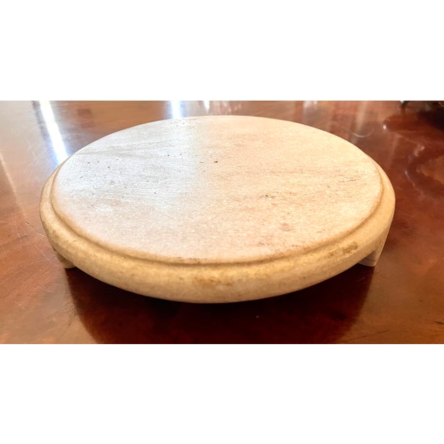 Late 20th Century Natural Unpolished White Marble Footed Plateau/Riser/Cheese Board For Sale - Image 10 of 13
