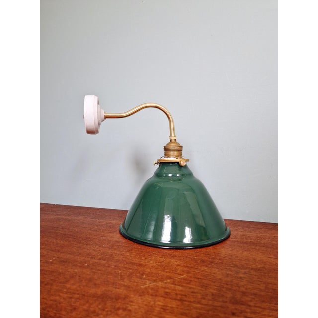 Mid-Century Modern Mid-Century Conical Gooseneck Wall Sconce in Brass and Green Enameled Sheet Metal, 1940s For Sale - Image 3 of 14