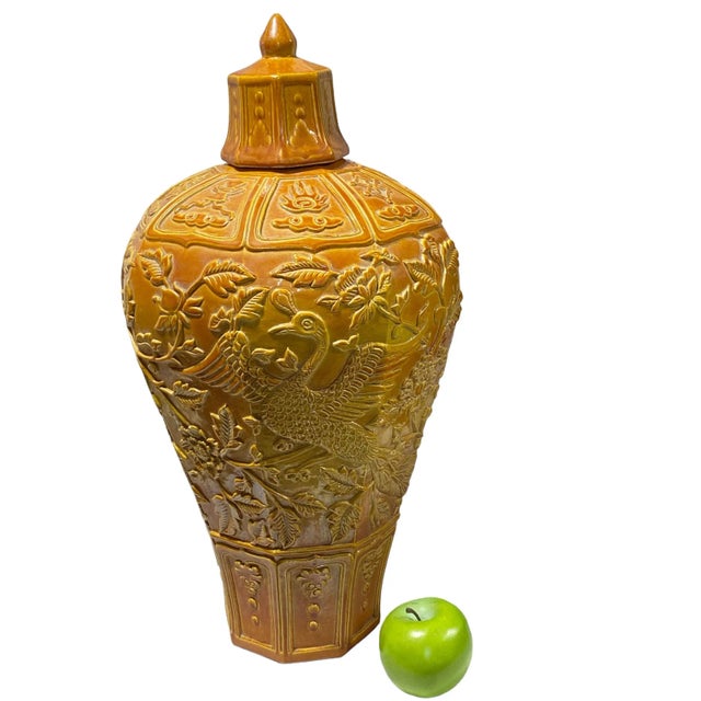 1980s Lg Chinoiserie Octagonal Imperial Yellow Porcelain Famille Jaune Vase 21.5" H For Sale - Image 5 of 10